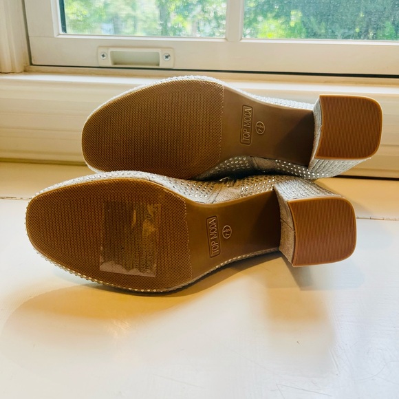 Top moda silver Hester booties SIZE 7.5 NWT - Picture 3 of 6